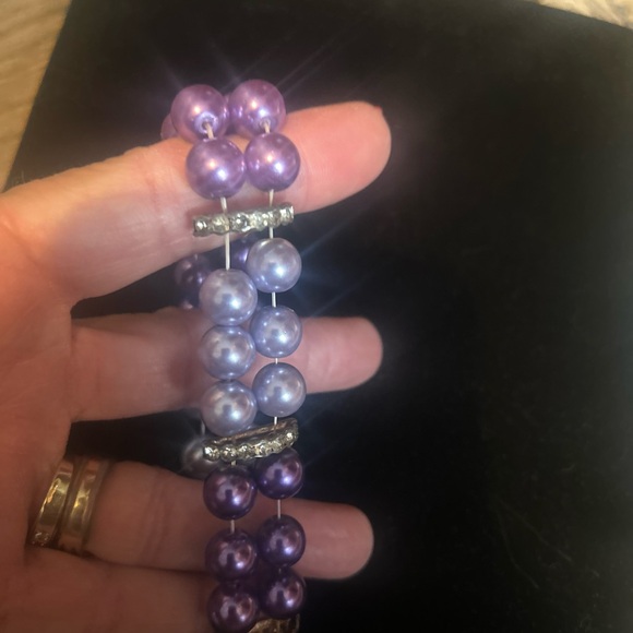 Elegant Purple Beaded Bracelet - Picture 3 of 5
